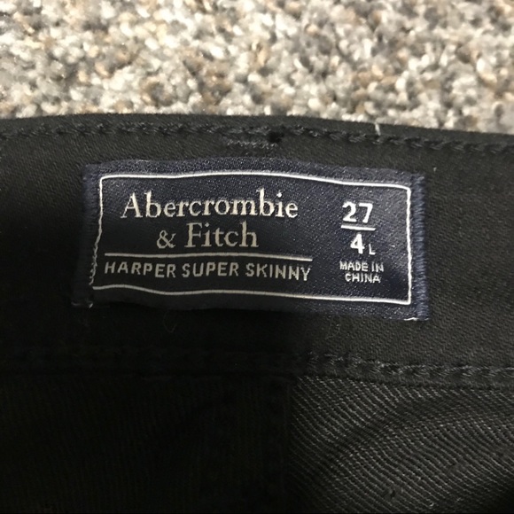 NWT ripped Abercrombie high waisted skinny jeans - Picture 4 of 5